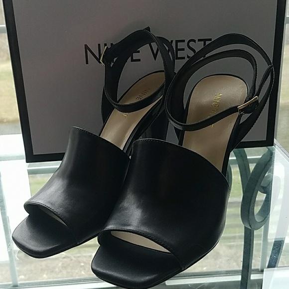 quilty ankle strap sandals